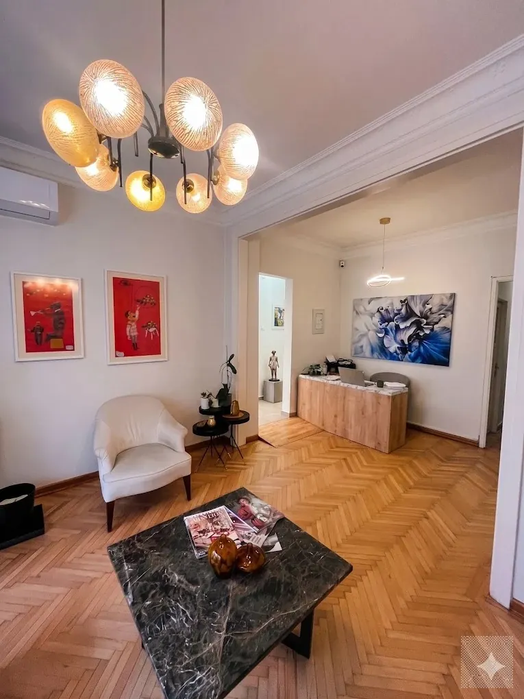 GC Clinic Nişantaşı — 06 waiting area