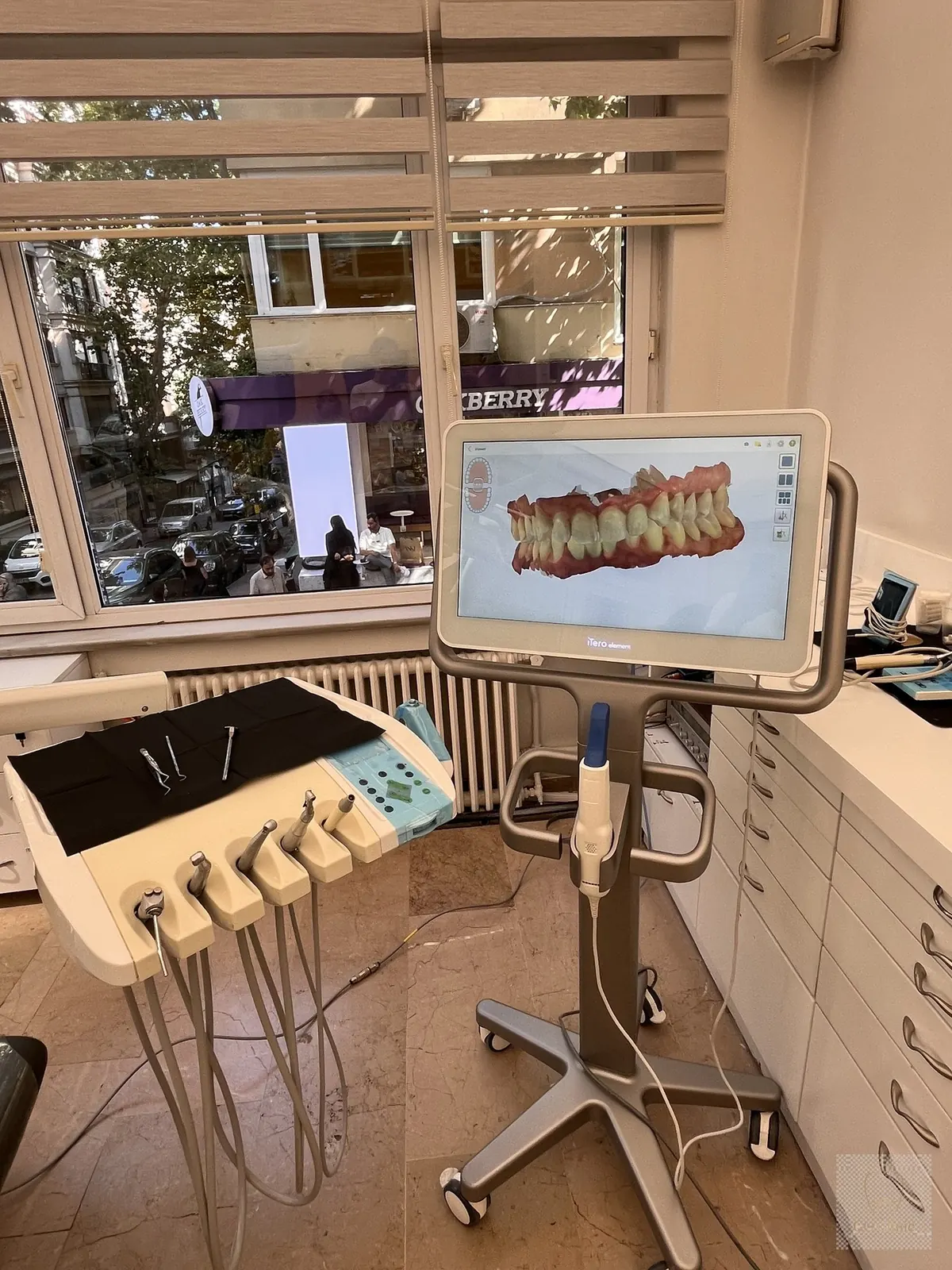 GC Clinic Nişantaşı — 10 itero scanner