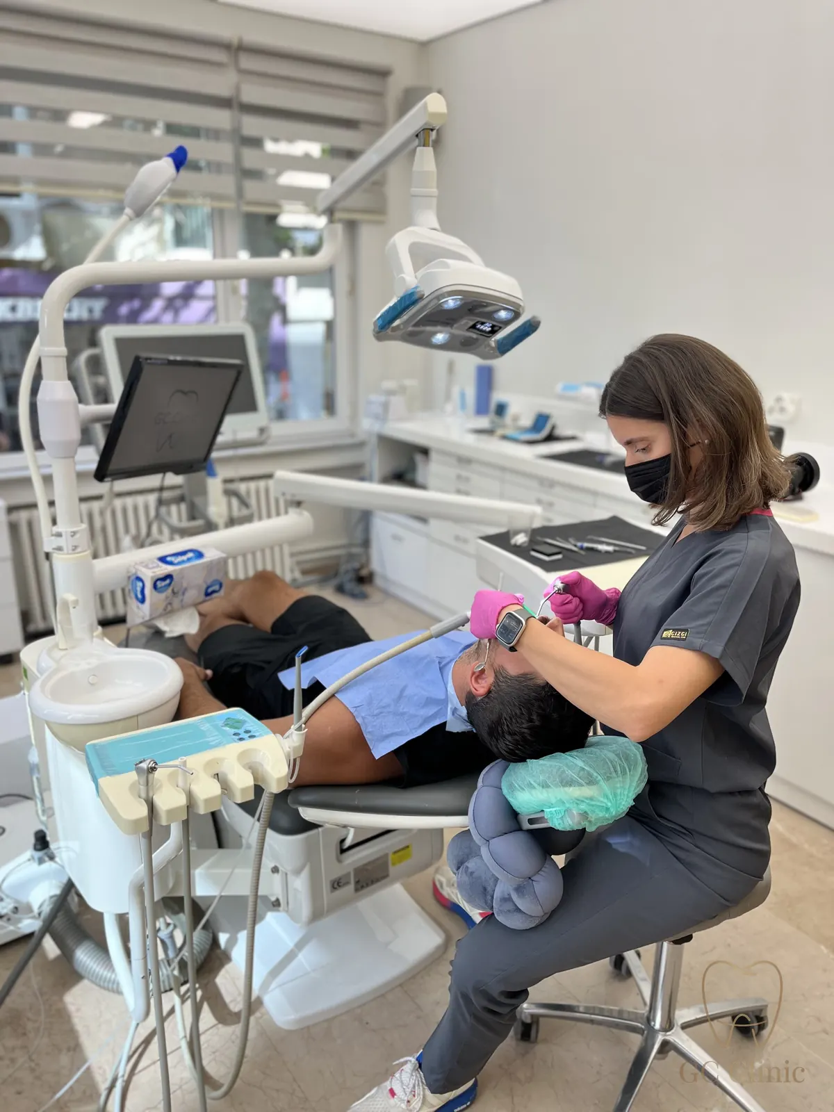 Dr. G. Cansu Öztürk, dentist and endodontist at GC Clinic Istanbul