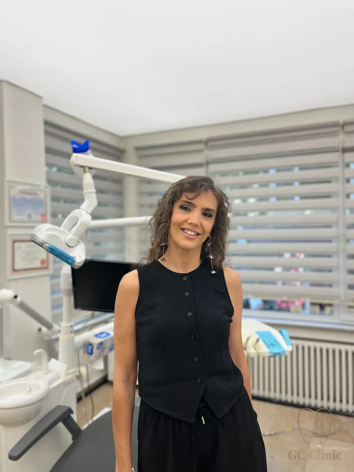 Zerrin Engin Bakkal — specialist dentist, GC Clinic Istanbul