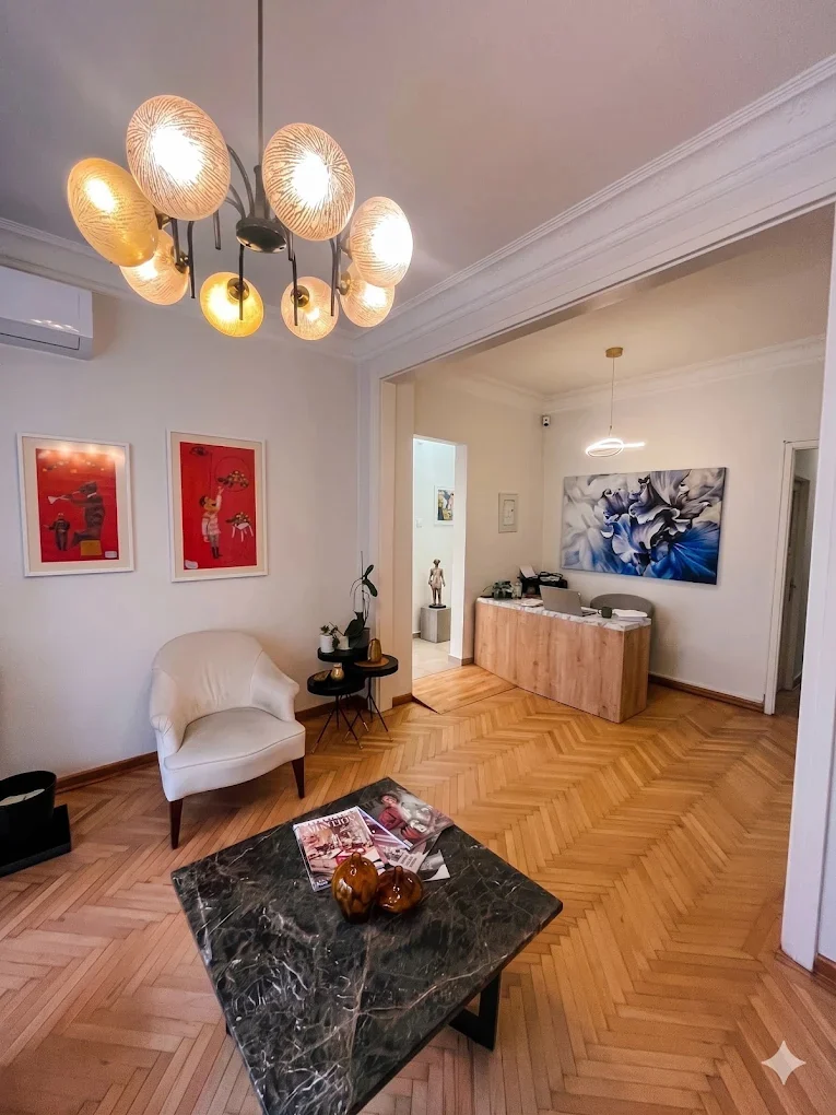 Reception and lounge at GC Clinic Nişantaşı