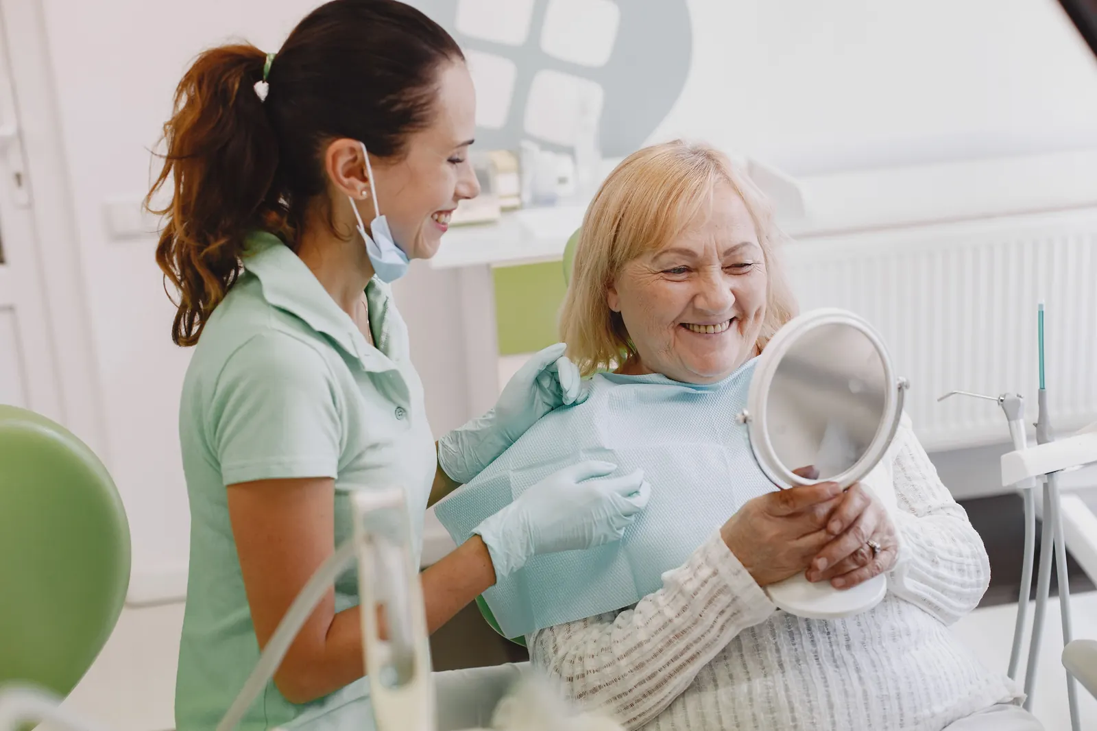 Professionelles Zahnbleaching in Istanbul mit Philips Zoom und Opalescence Boost