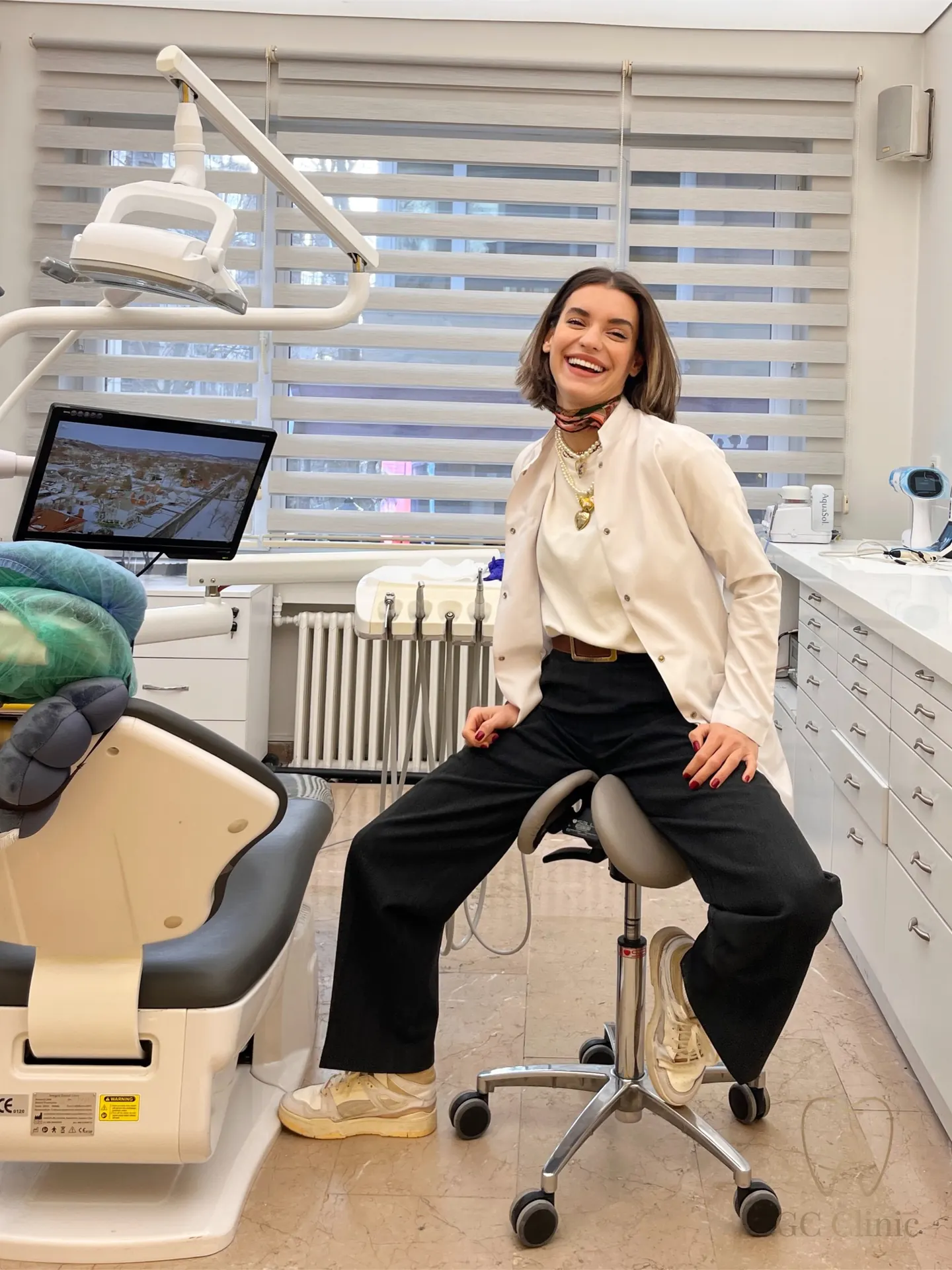 Spreekkamer — Nişantaşı Dezelfde tandarts bij elk bezoek — schriftelijk plan ongewijzigd — GC Clinic Istanbul